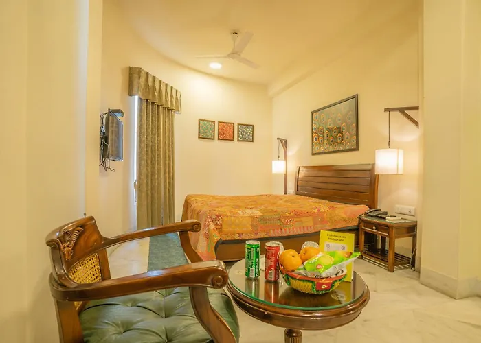 Tripli Hotels Shambhu Villas
